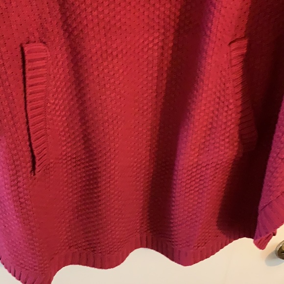 Lane Bryant textured poncho with kangaroo pocket - Picture 4 of 7